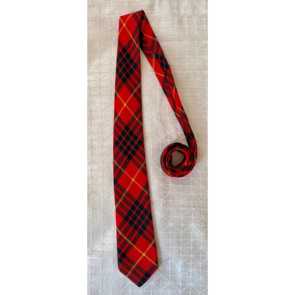 Vintage Lochcarron Of Scotland Tie- Cameron Clan Tartan‎ 100% New Wool, SKU 102